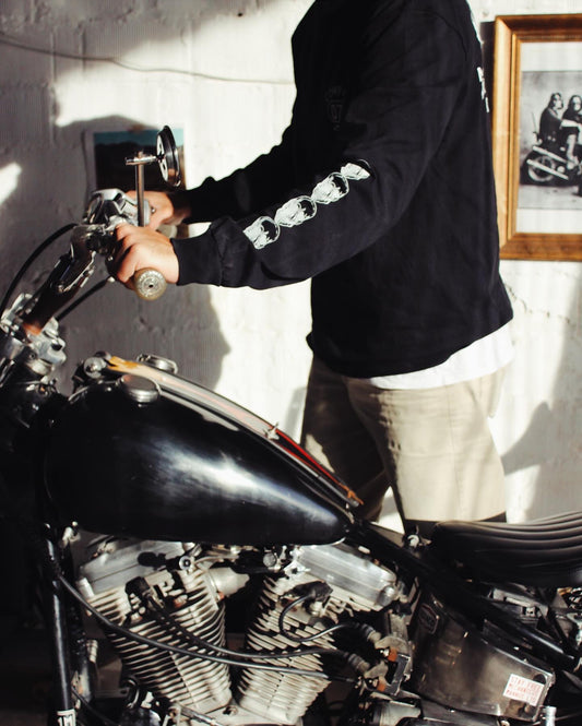 The “ deadly union ” long sleeve crew