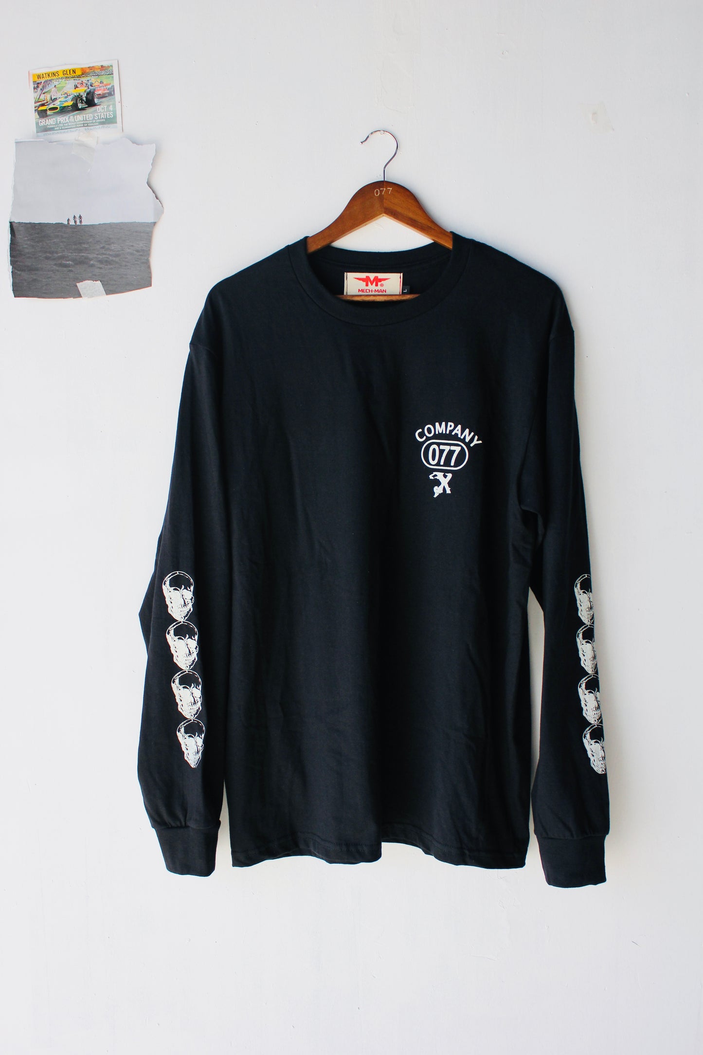 The “ deadly union ” long sleeve crew